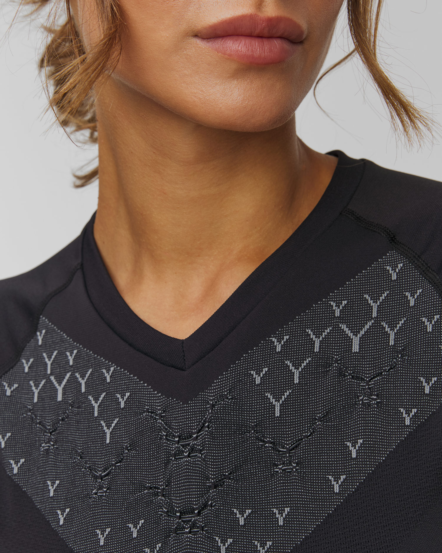 X-Bionic Twyce Run Shirt Laufshirt für Damen in Schwarz und Grau