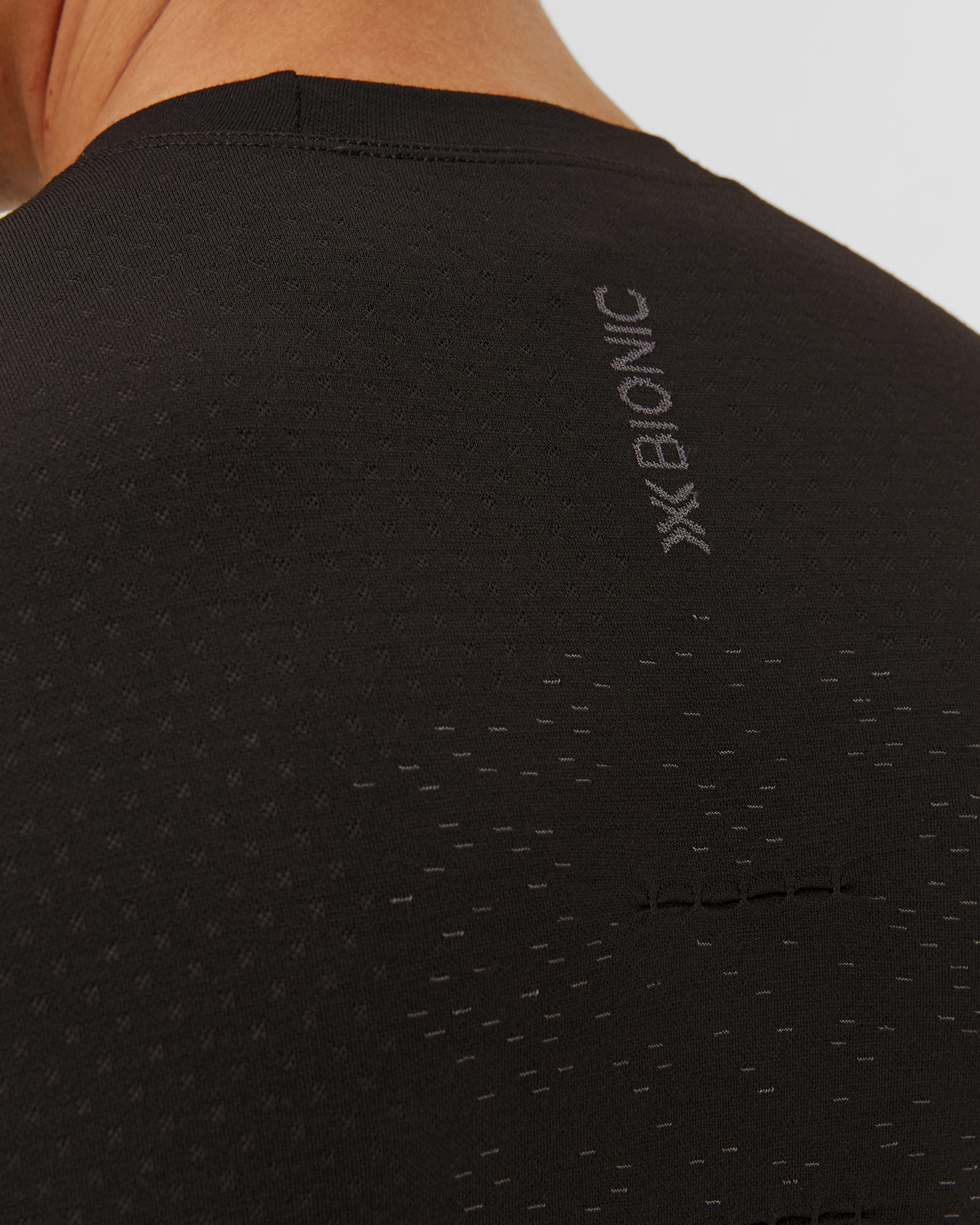 Tricou temoactiv cu mânecă lungă pentru bărbați X-Bionic Mightywool Shirt LS negru