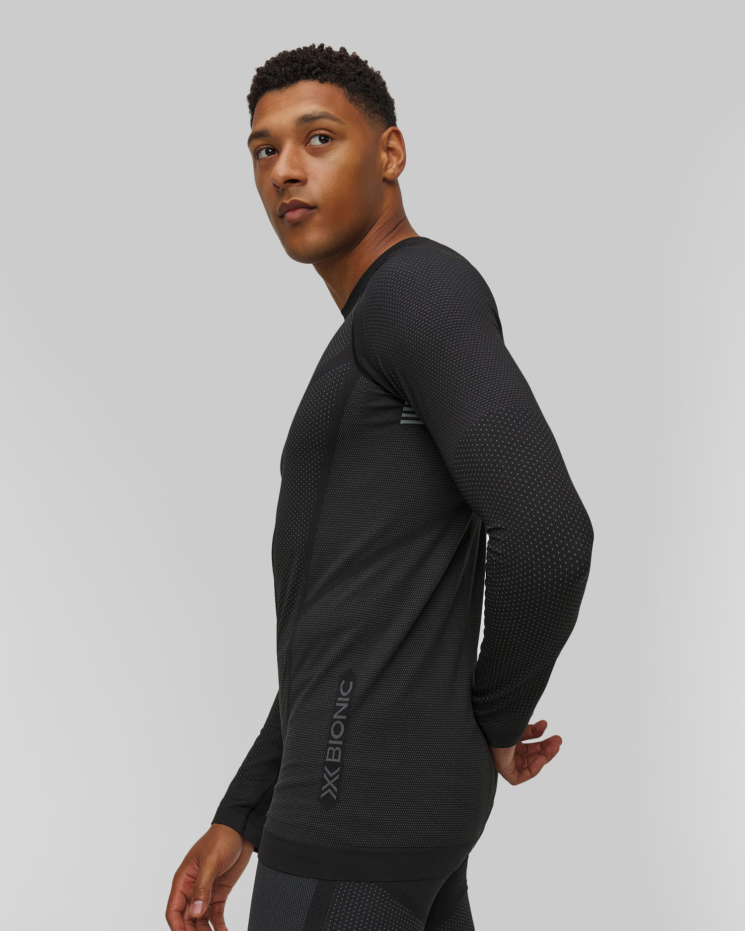 Longsleeve biegowy męski X-Bionic Xceed Run Shirt LS czarno-szary