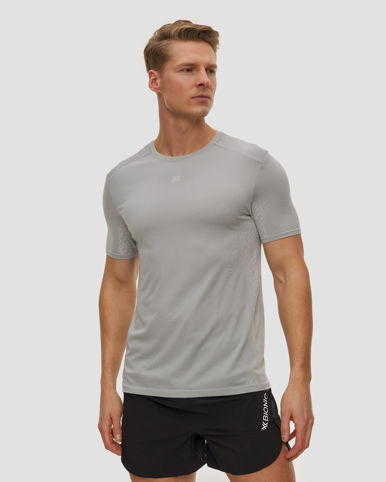 Maglietta da corsa da uomo X-Bionic Xceed Run Discover Shirt grigia, Colore/Disegno: Szary