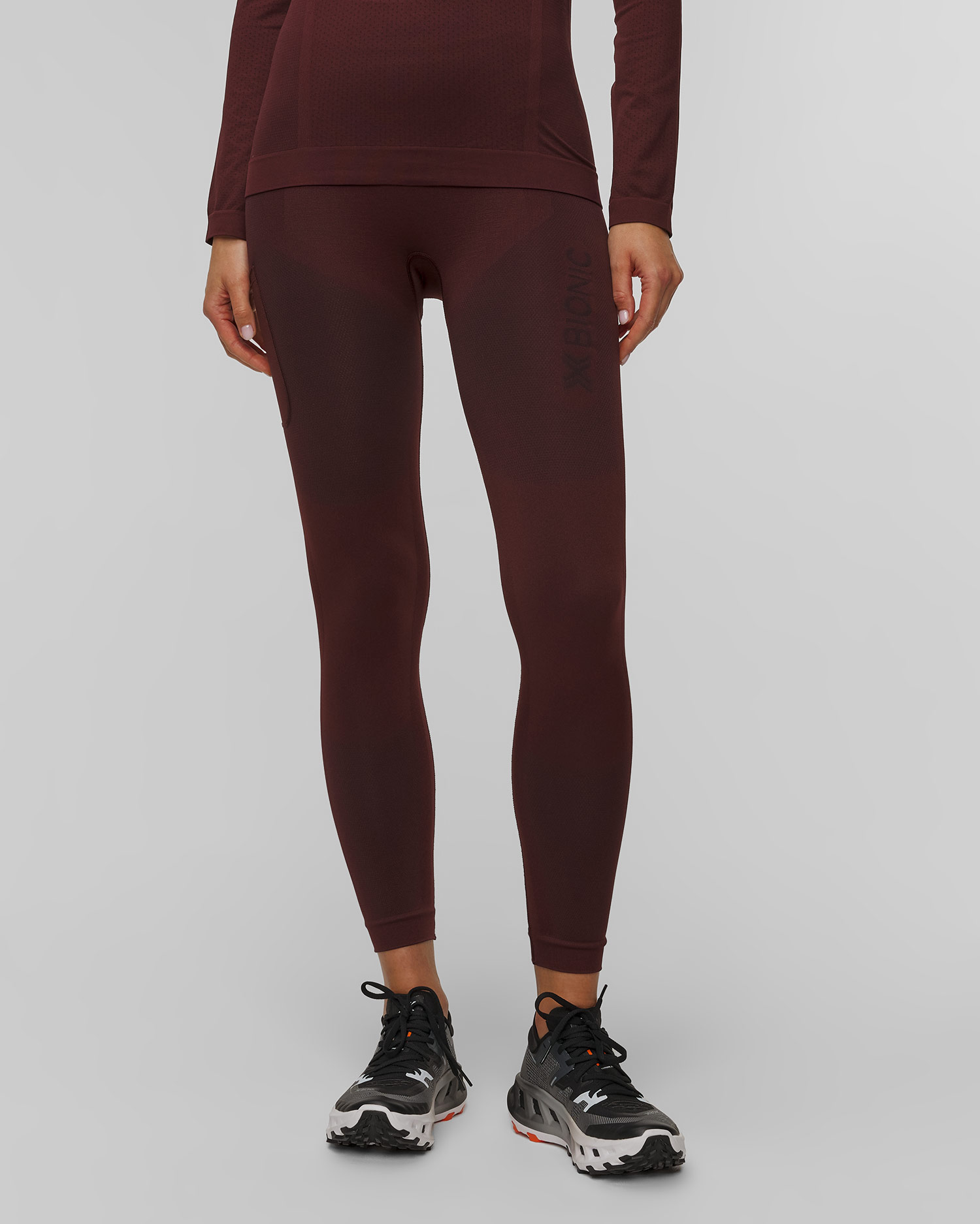 X-Bionic Xceed Run Long Tights Laufleggings für Damen in Dunkelrot