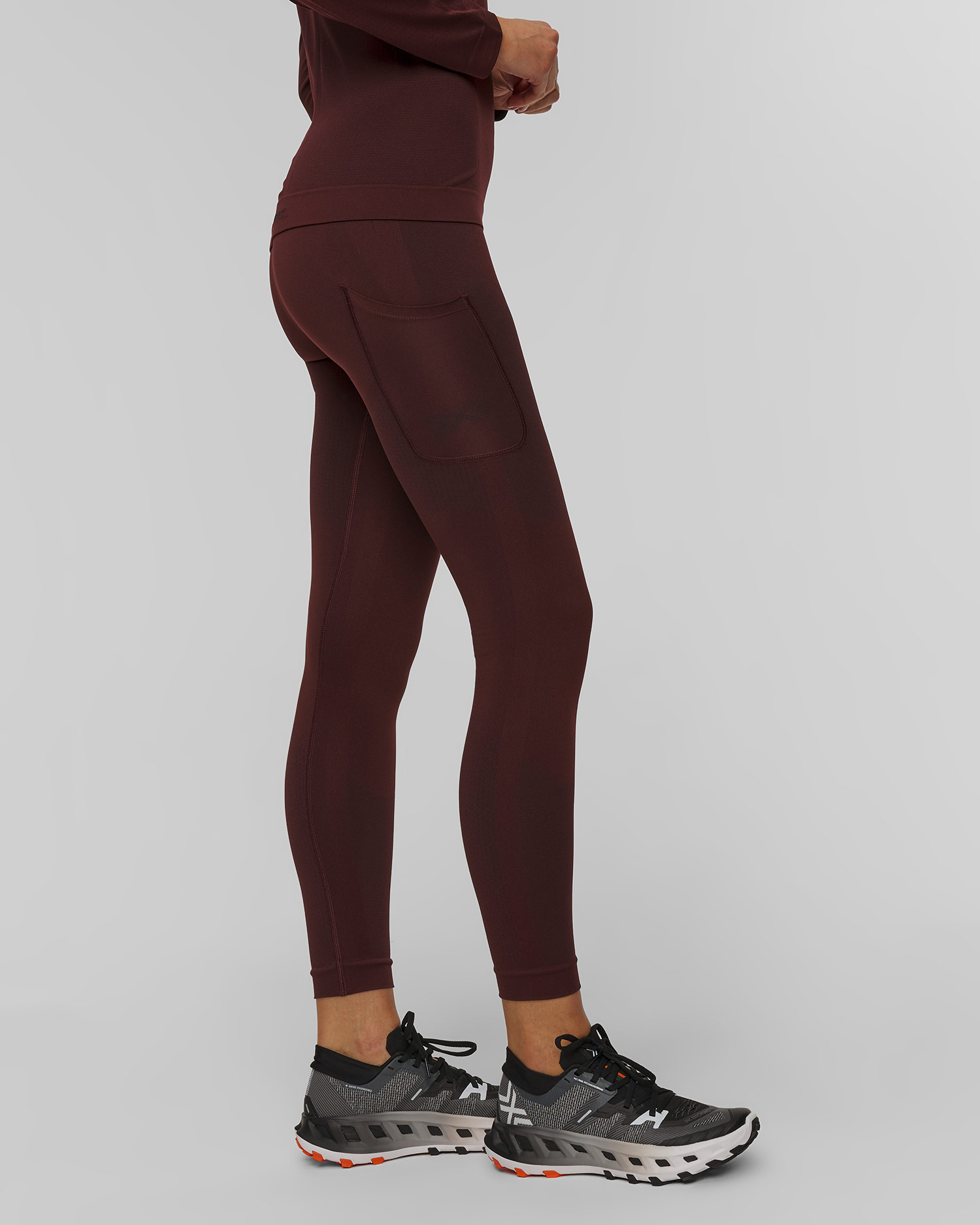 Leginsy biegowe damskie X-Bionic Xceed Run Long Tights bordowe