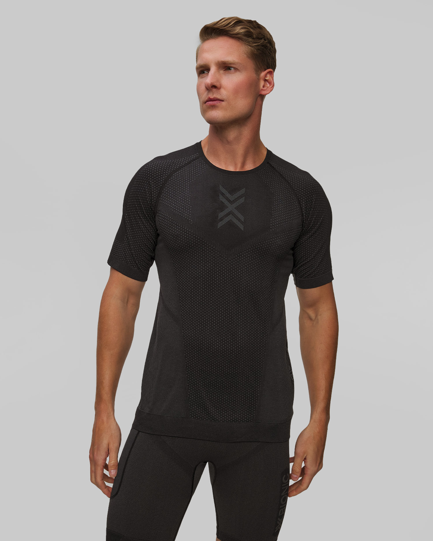 Tricou de alergare pentru bărbați X-Bionic Xceed Run Shirt negru-gri