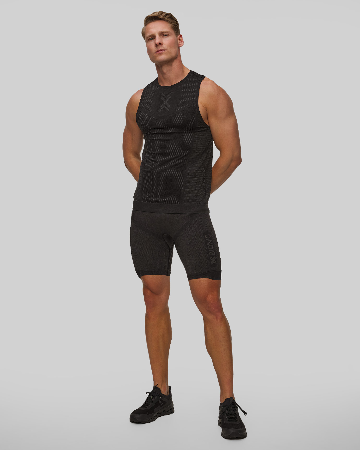 Canottiera da corsa da uomo X-Bionic Xceed Run Tank Top nero-grigio