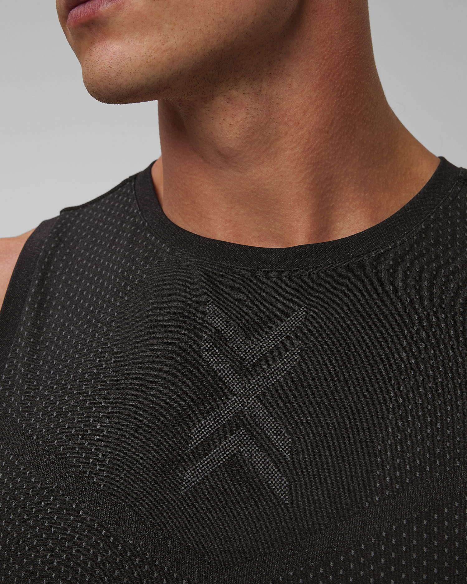 Singletă de alergare pentru bărbați X-Bionic Xceed Run Tank Top negru-gri