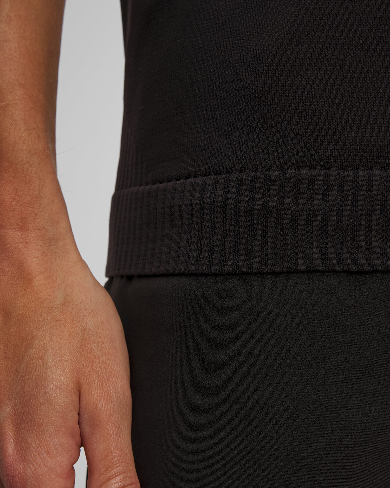 Koszulka multisportowa męska X-Bionic X-Ential Shirt czarna