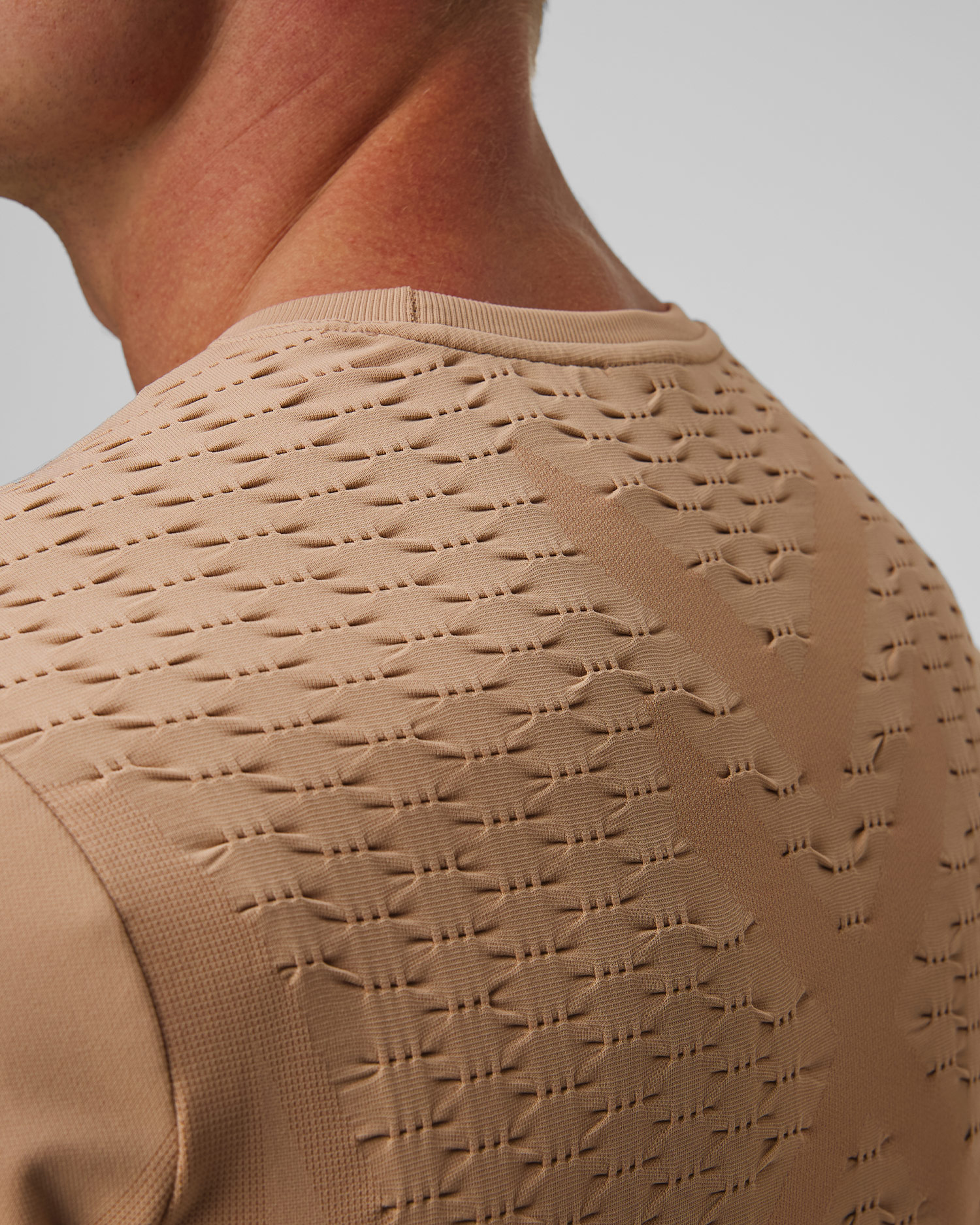 Koszulka multisportowa męska X-Bionic X-Ential Shirt beżowa