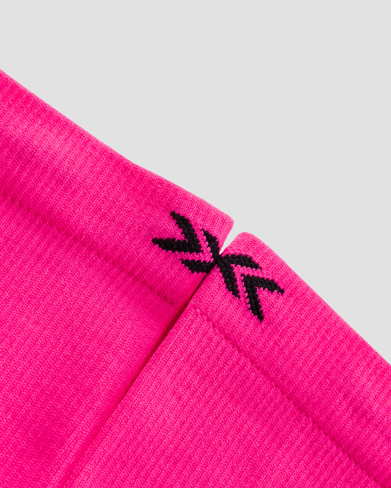 Chaussettes de course roses et noires X-Socks Run Discover Crew