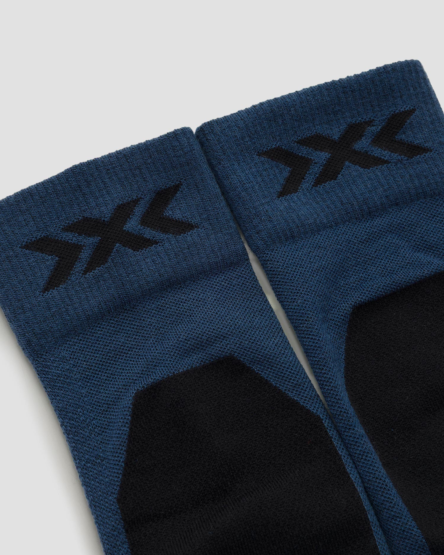 X-Socks Ski Perform Merino OTC Skisocken in Marineblau und Schwarz