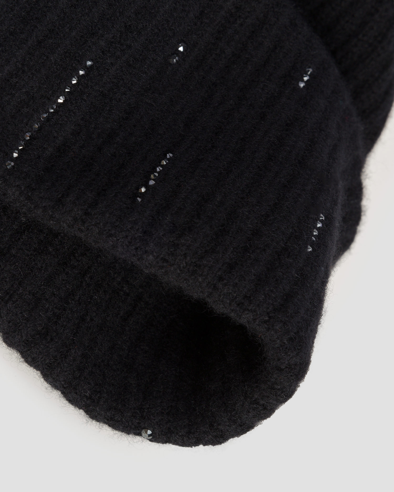 Czarna czapka z kaszmiru damska William Sharp