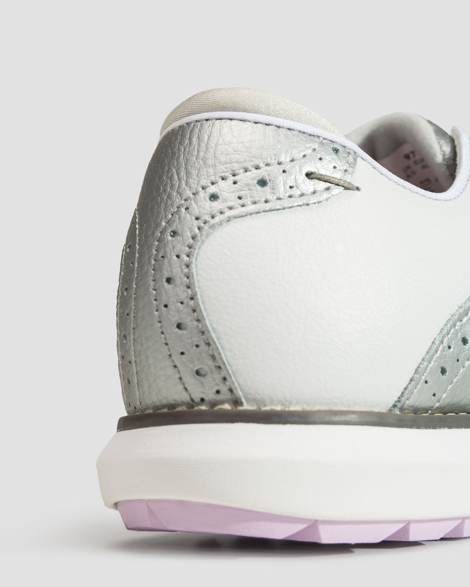 Biało-szare buty golfowe damskie FootJoy WN FJ Traditions Spikeless