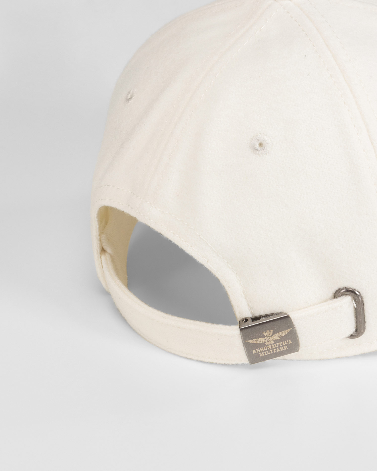 Casquette en laine pour femmes Aeronautica Militare
