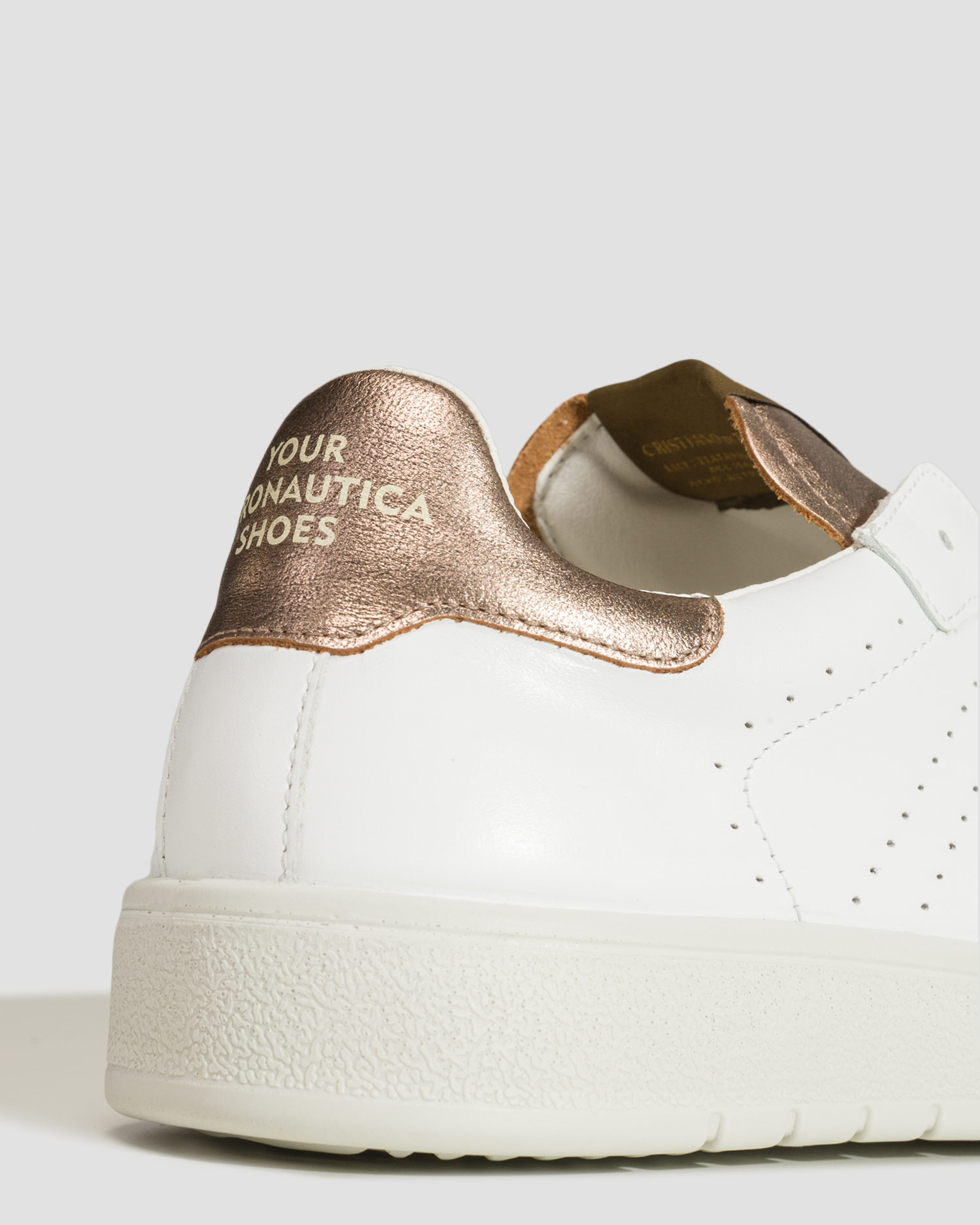 Bílé dámské kožené boty Aeronautica Militare