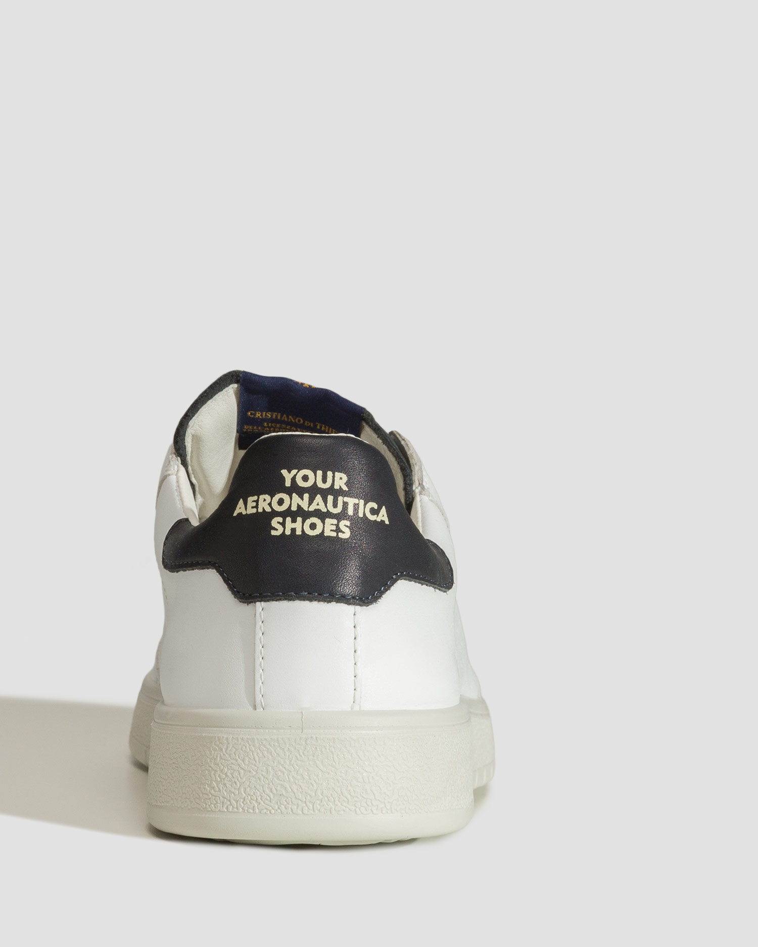 Bílé dámské kožené boty Aeronautica Militare