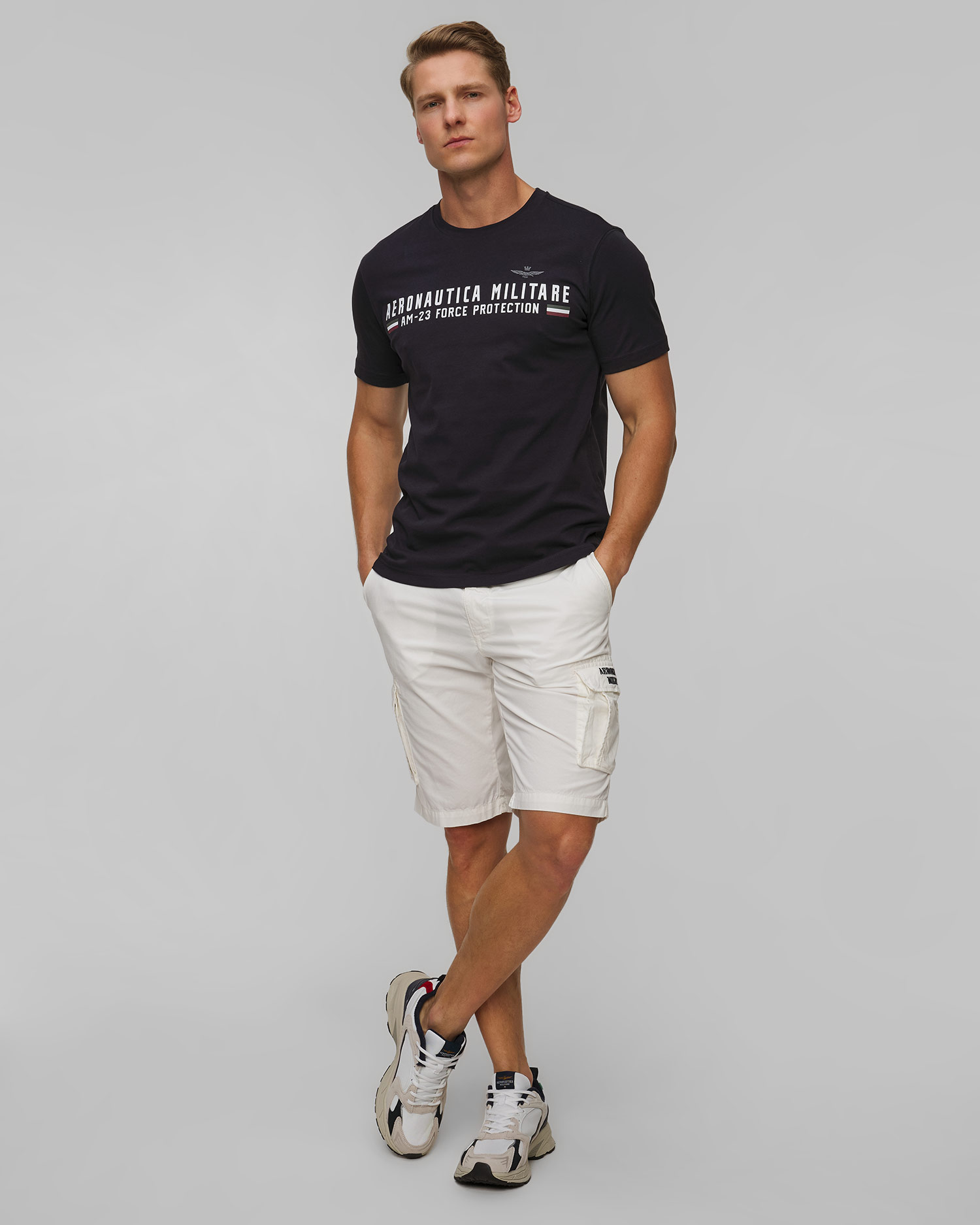 Aeronautica Militare Cargoshorts für Herren in Weiß