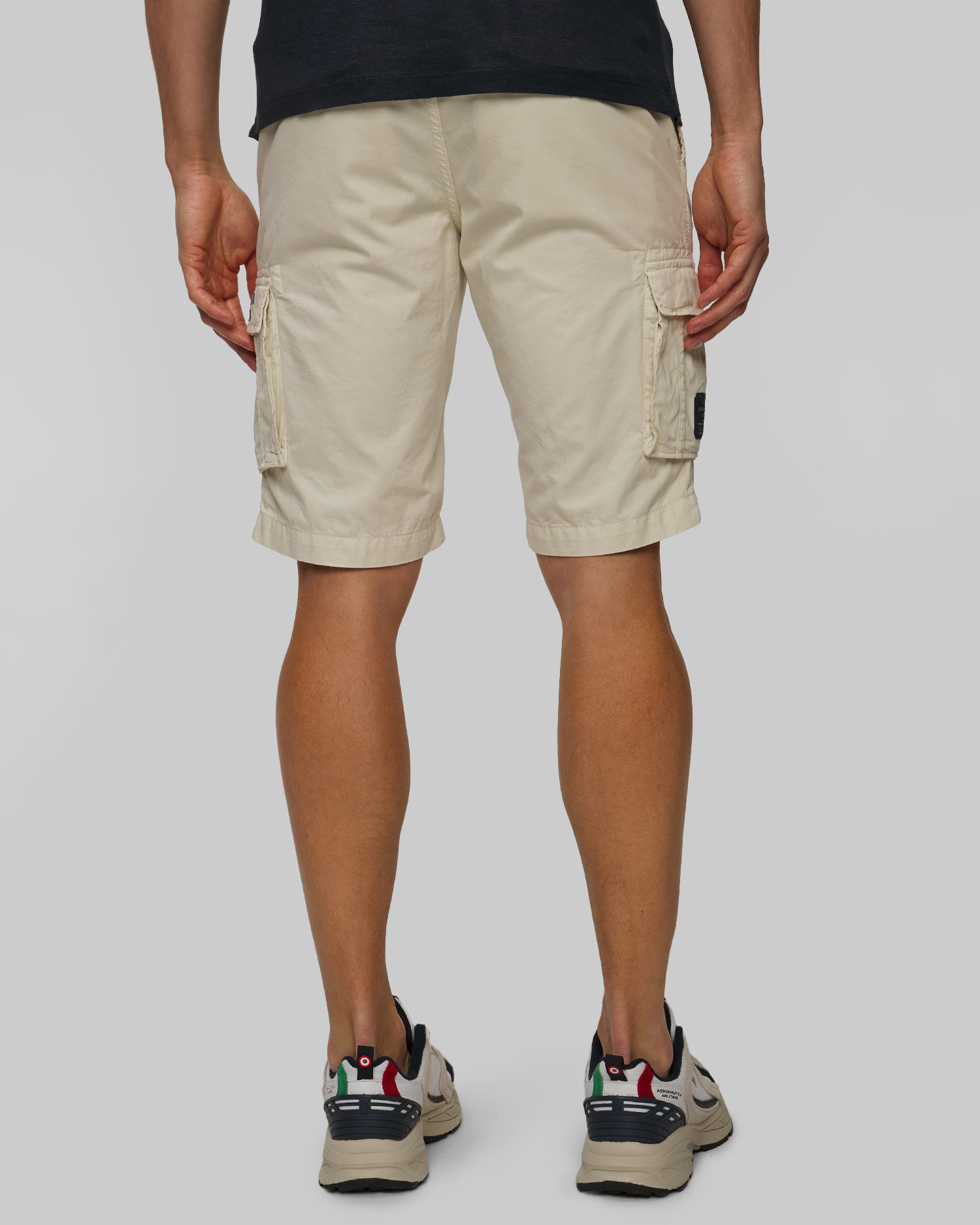 Aeronautica Militare Cargoshorts für Herren in Beige