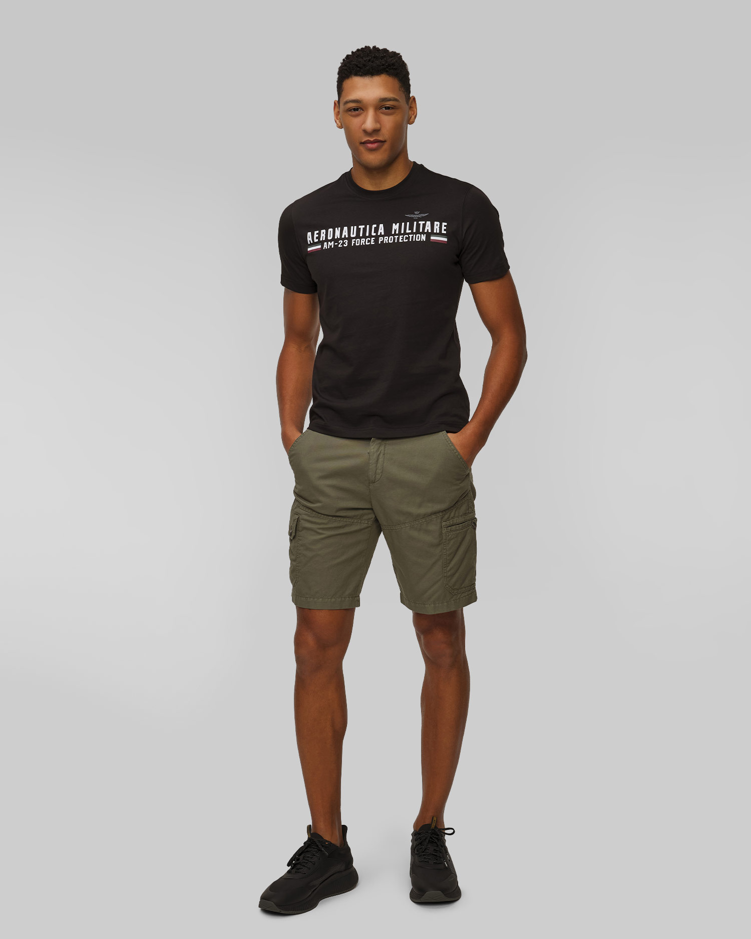 Aeronautica Militare Leinenshorts für Herren in Grün