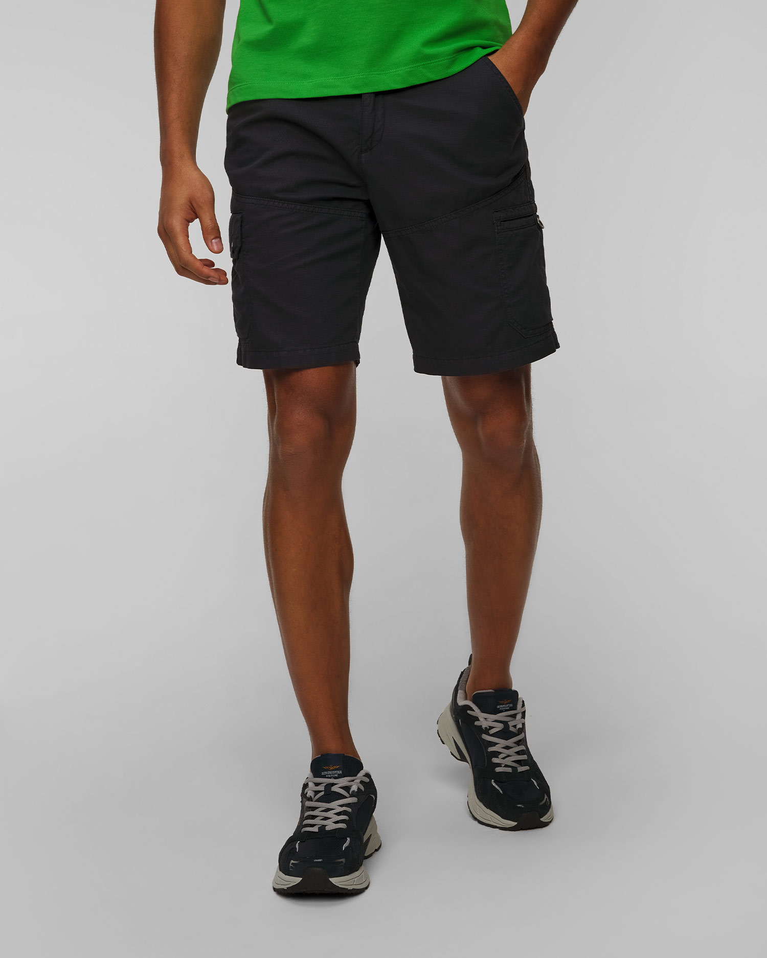 Tmavě modré pánské lněné kraťasy Aeronautica Militare