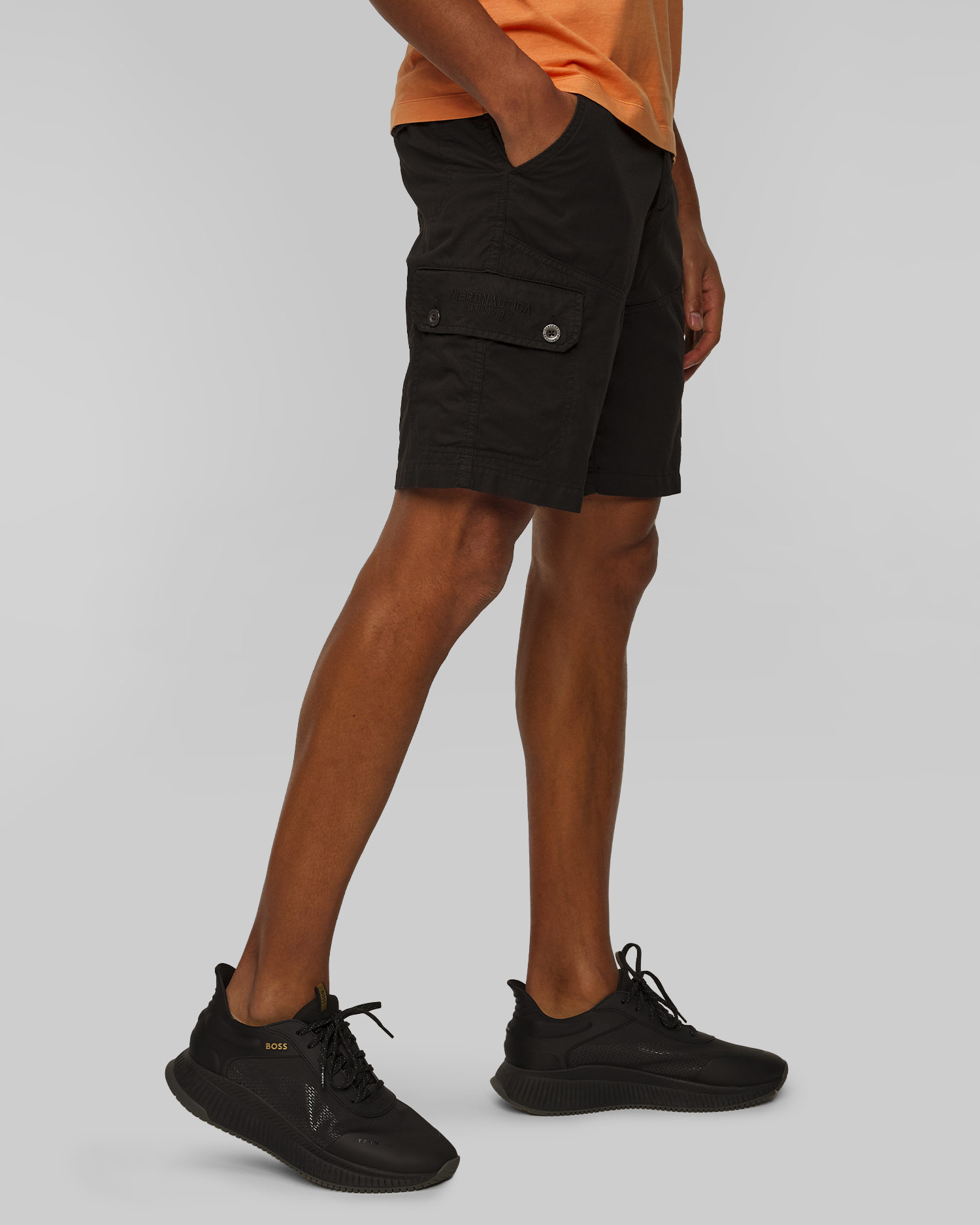 Aeronautica Militare Leinenshorts für Herren in Schwarz