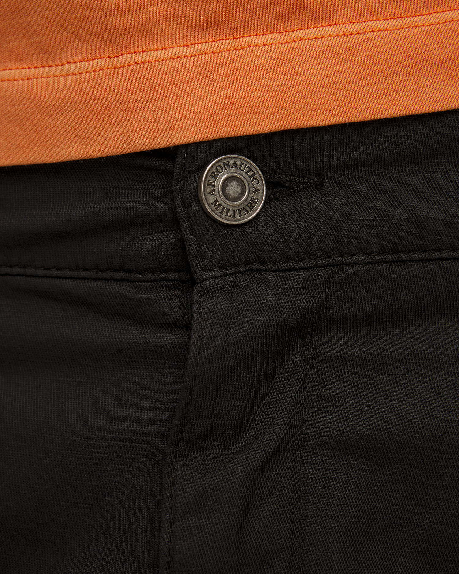 Aeronautica Militare Leinenshorts für Herren in Schwarz