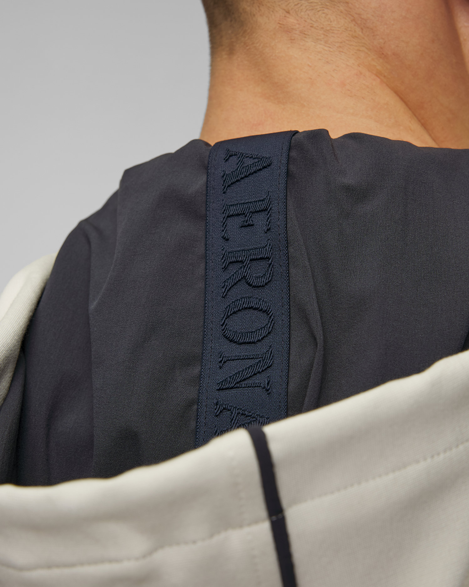 Pánská mikina s kapucou Aeronautica Militare