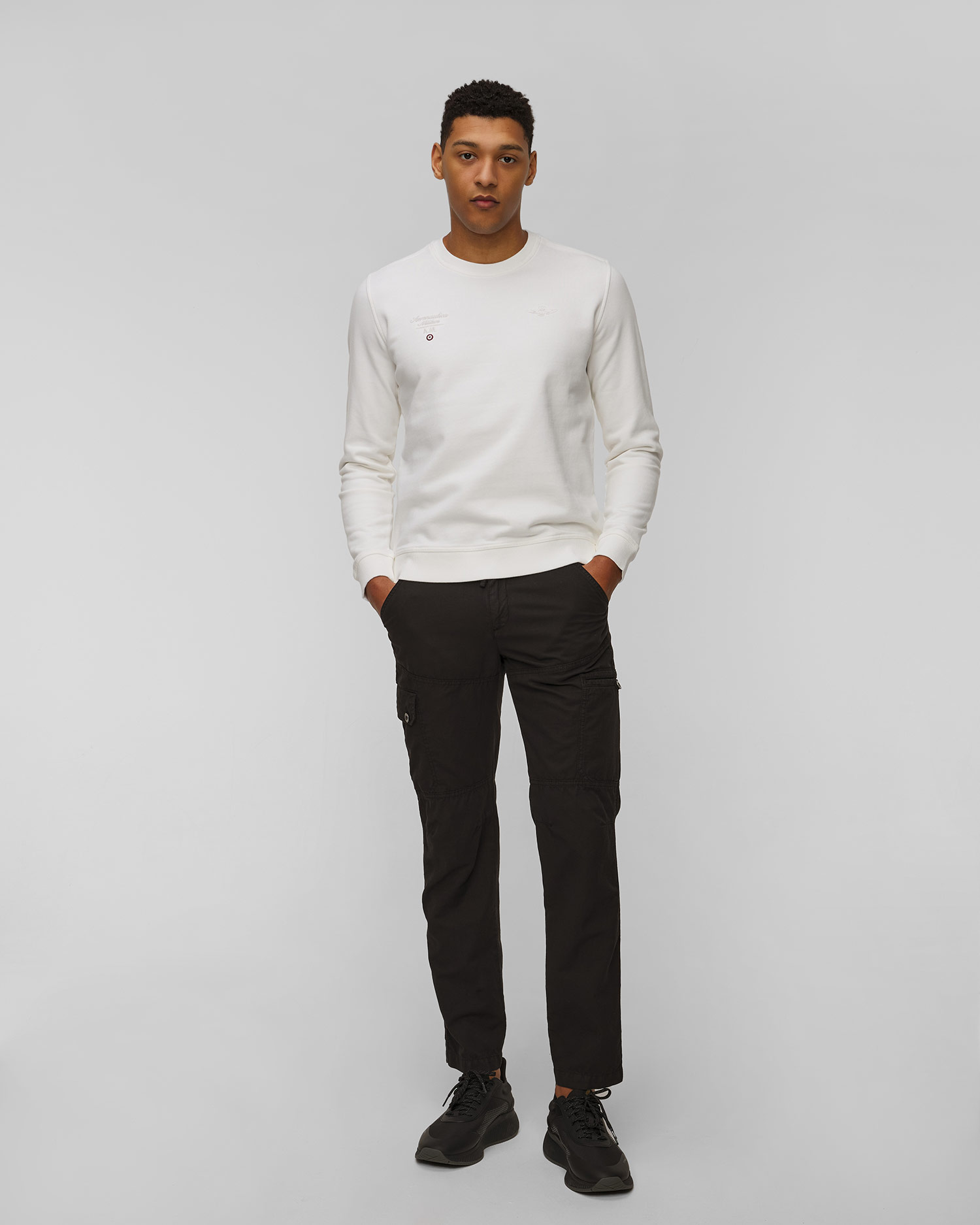 Aeronautica Militare Herrenhose mit Leinen in Schwarz