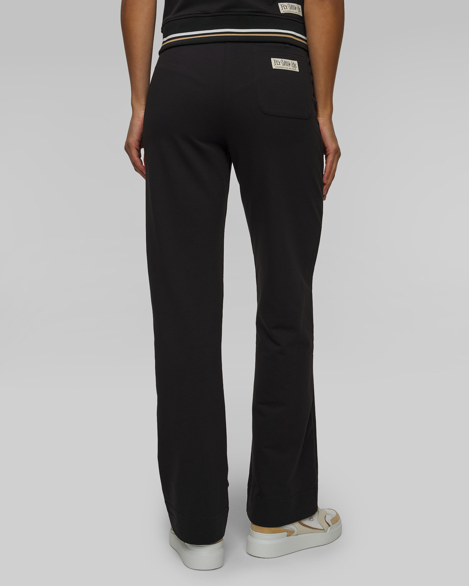 Dámske čierne tepláky Aeronautica Militare