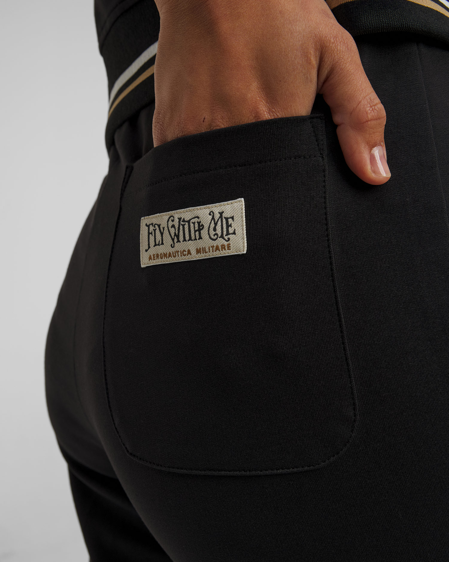 Dámske čierne tepláky Aeronautica Militare