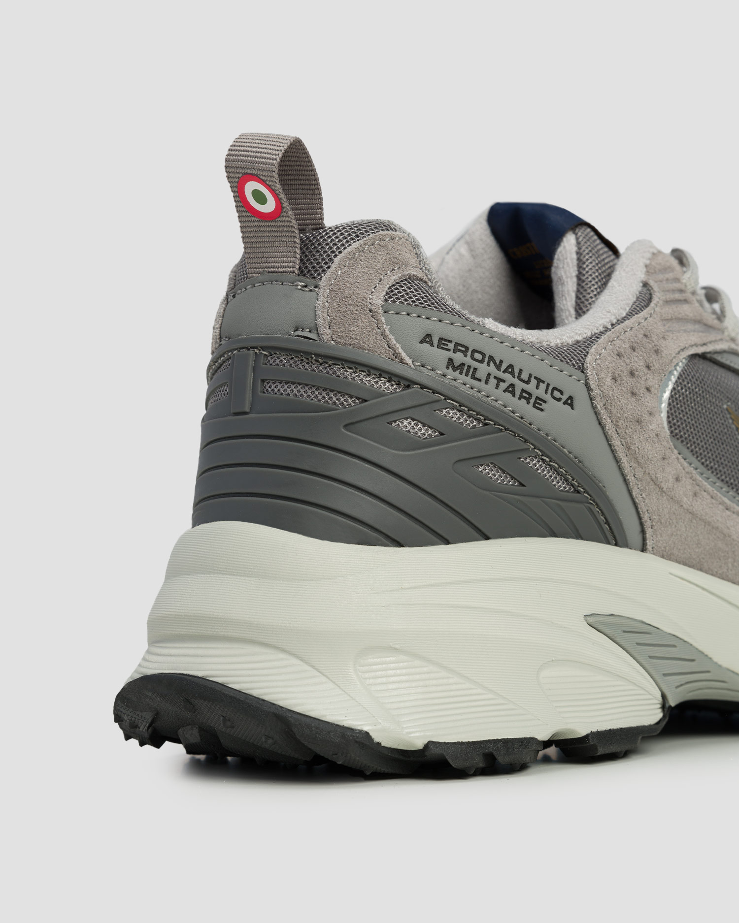 Pánské boty Aeronautica Militare v Šedé Barvě
