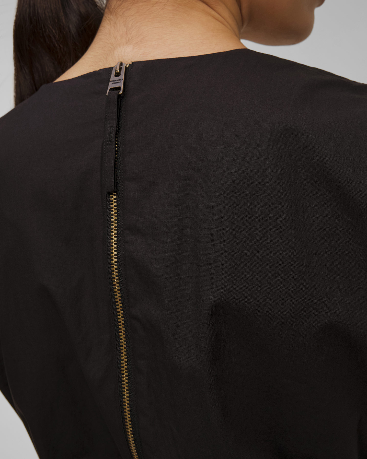 Salopetă neagră pentru femei Aeronautica Militare