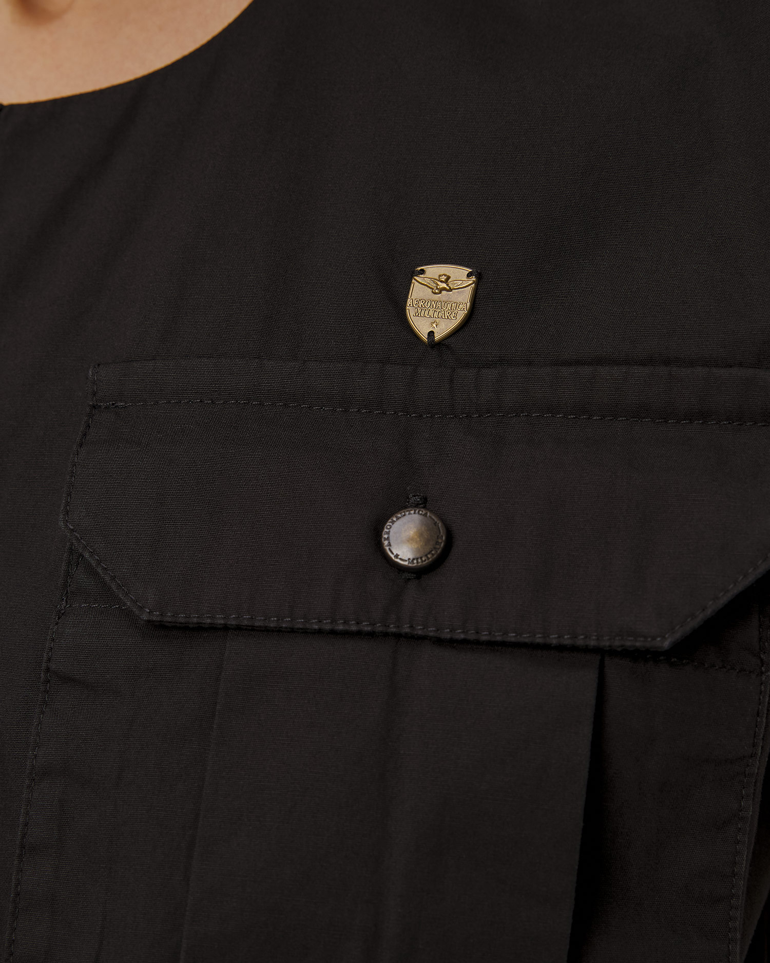 Salopetă neagră pentru femei Aeronautica Militare