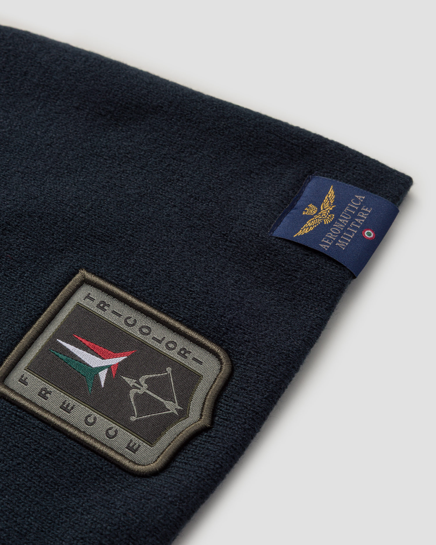 Tmavě modrá čepice Aeronautica Militare