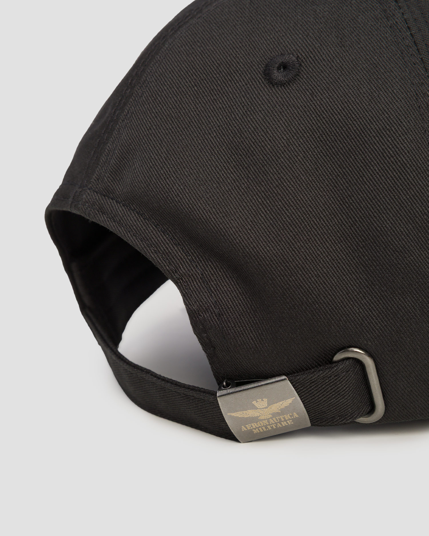 Kšiltovka Aeronautica Militare v Černé Barvě