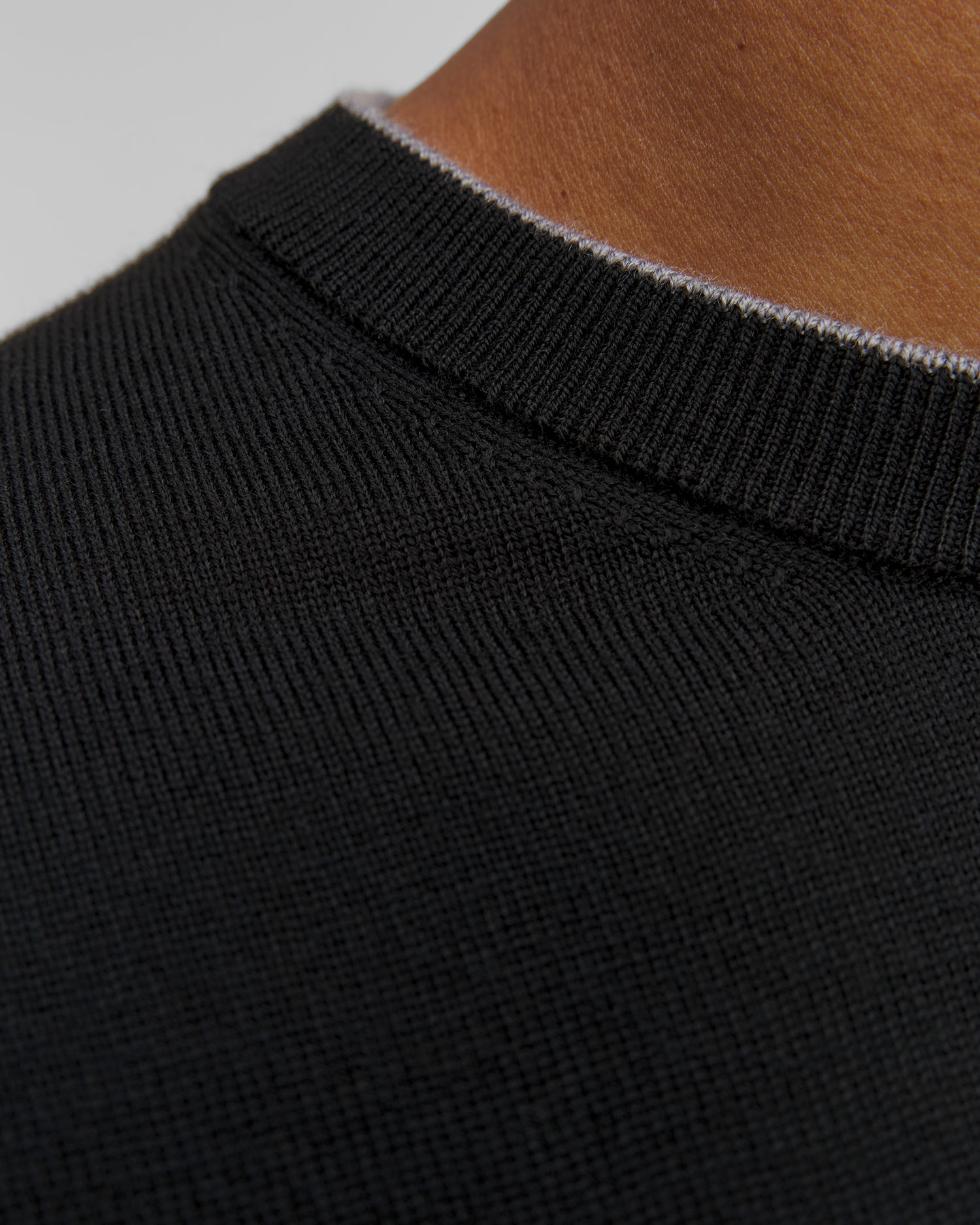 Aeronautica Militare Herren-Wollpullover in Schwarz