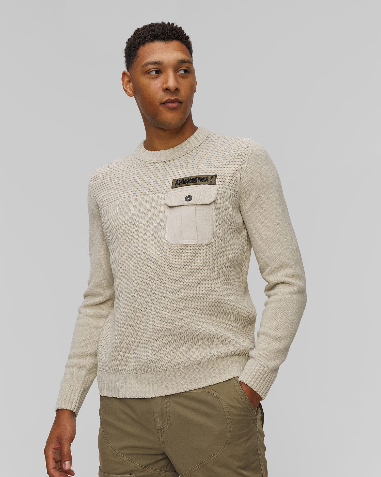 Beżowy sweter męski Aeronautica Militare