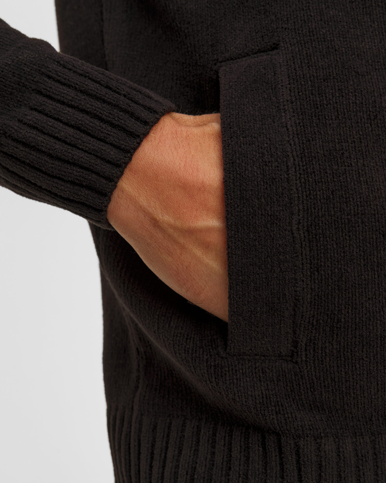 Czarny sweter męski Aeronautica Militare