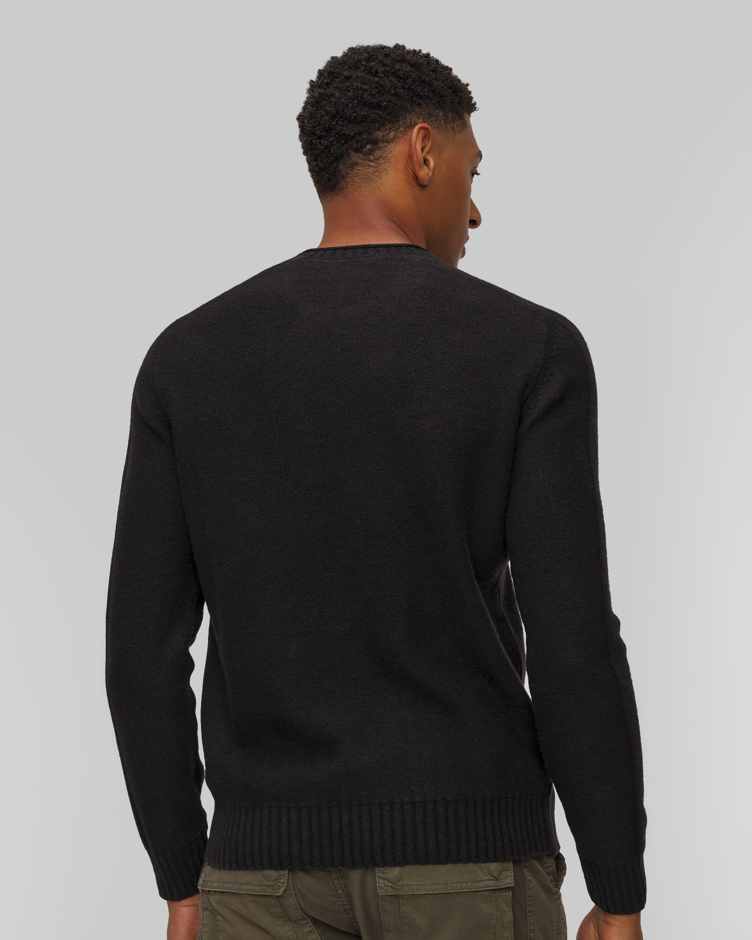 Maglione nero in lana da uomo Aeronautica Militare