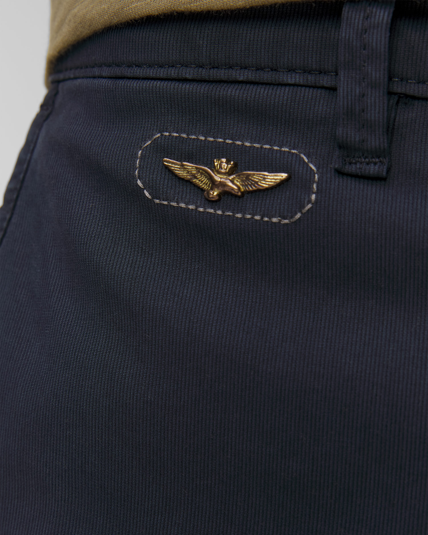 Pánske tmavomodré nohavice cargo Aeronautica Militare