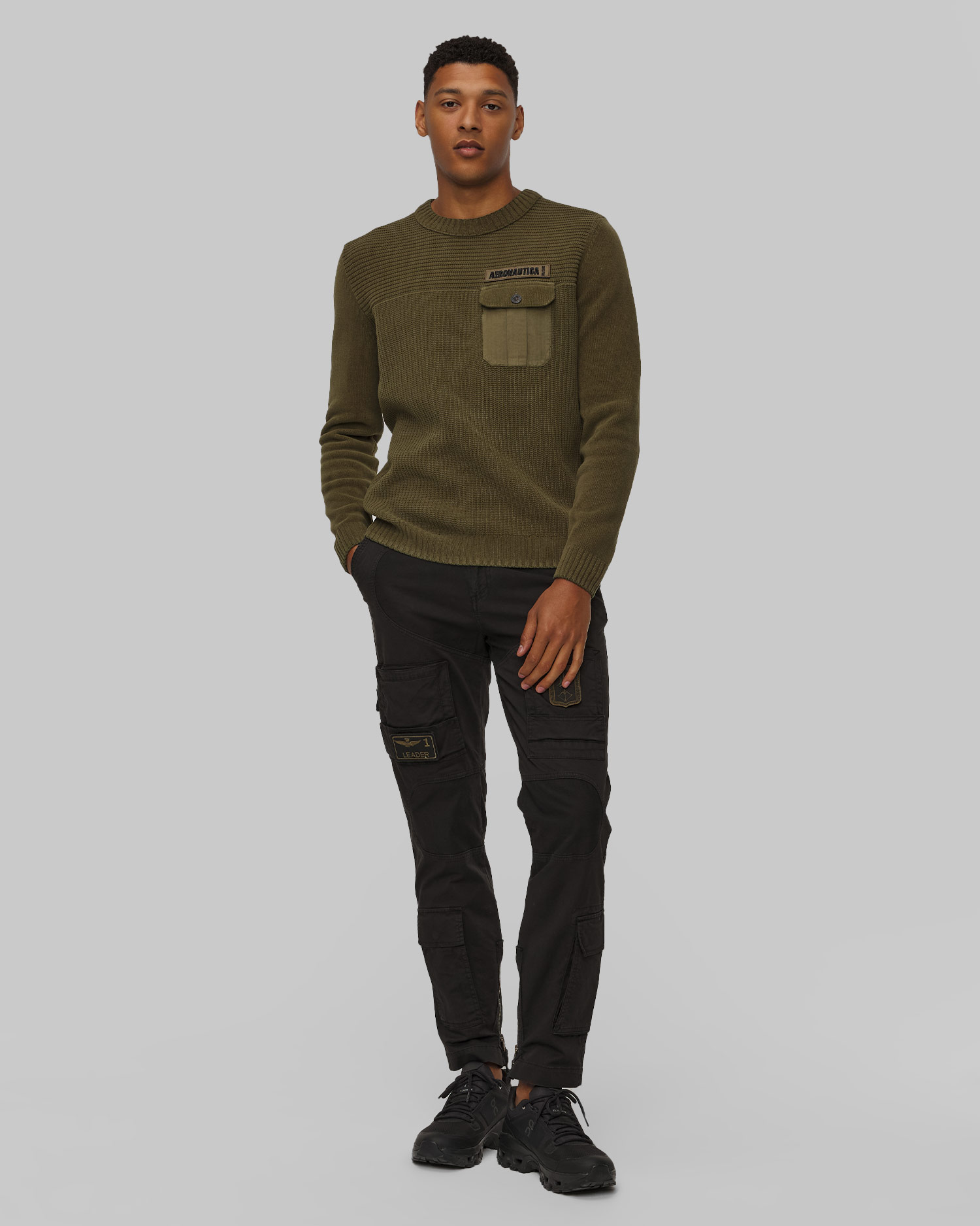 Černé pánské kapsáčové kalhoty Aeronautica Militare