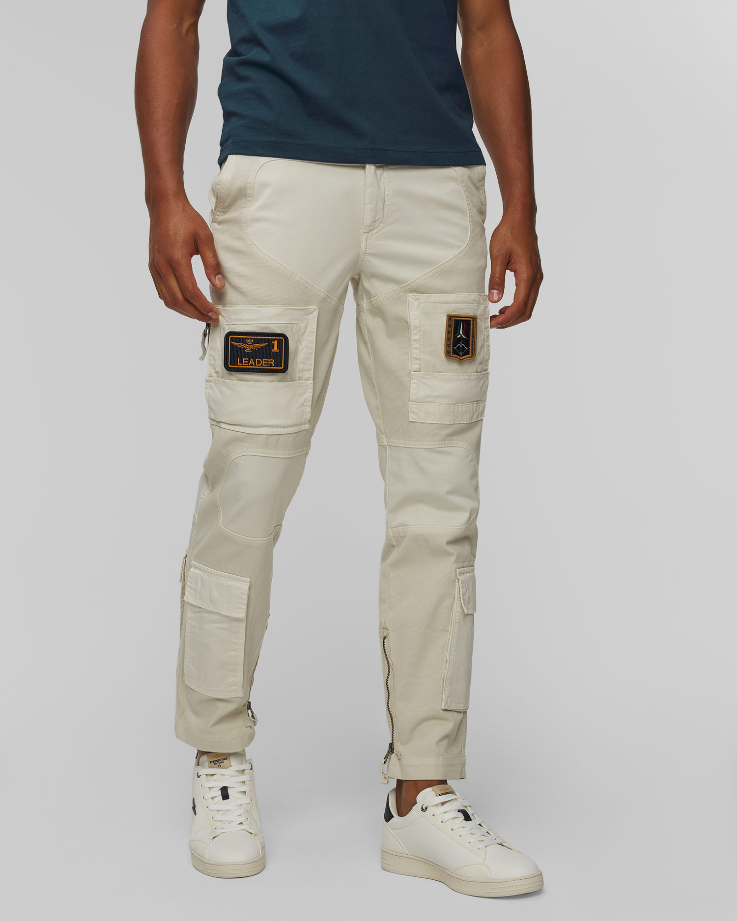 Pánské kapsáčové kalhoty Aeronautica Militare
