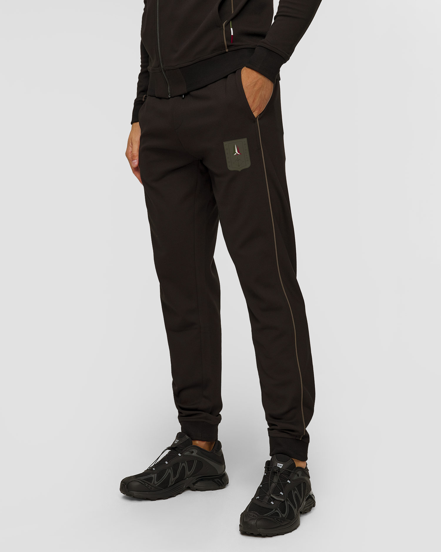 Pánské černé tepláky Aeronautica Militare