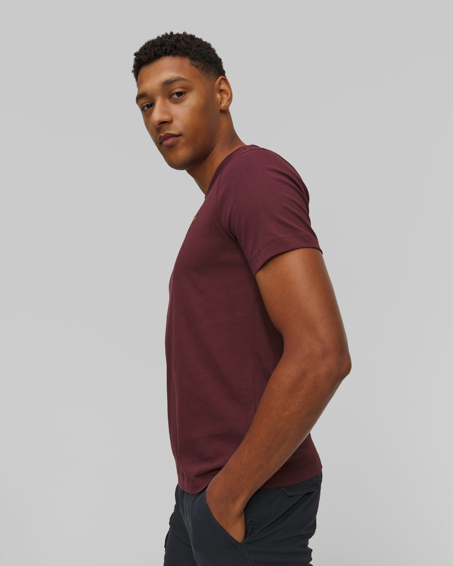 T-shirt bordeaux pour hommes Aeronautica Militare