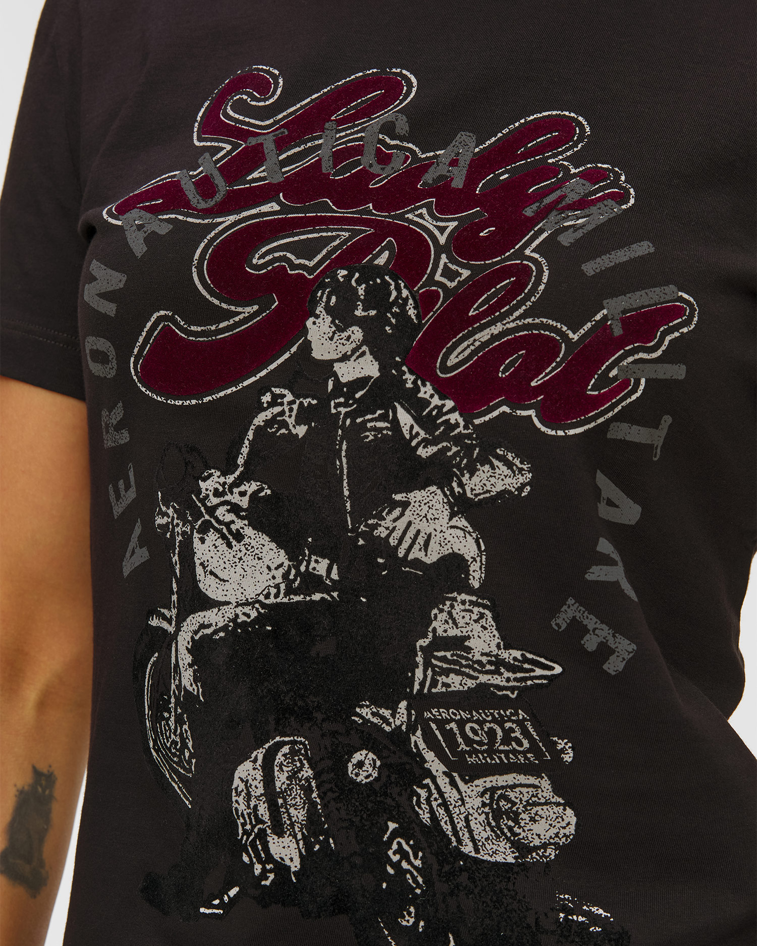 Černé dámské tričko Aeronautica Militare