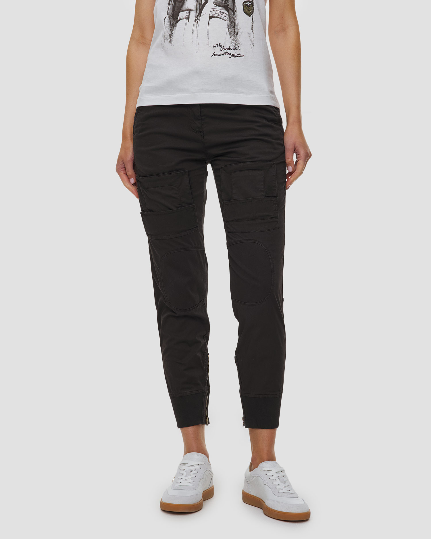 Pantalon cargo pour femmes Aeronautica Militare, Couleur: Czarny