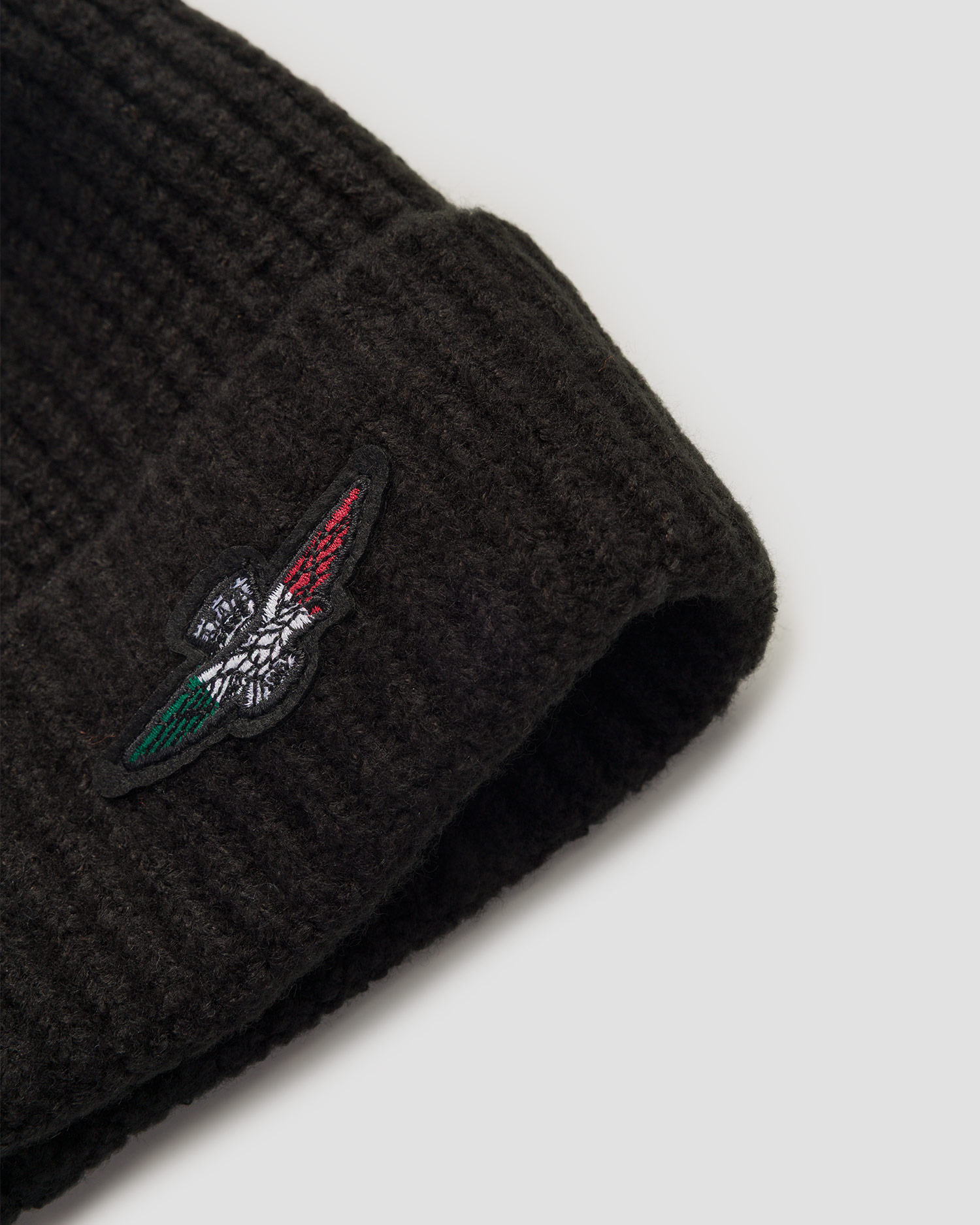 Bonnet d'hiver noir Aeronautica Militare