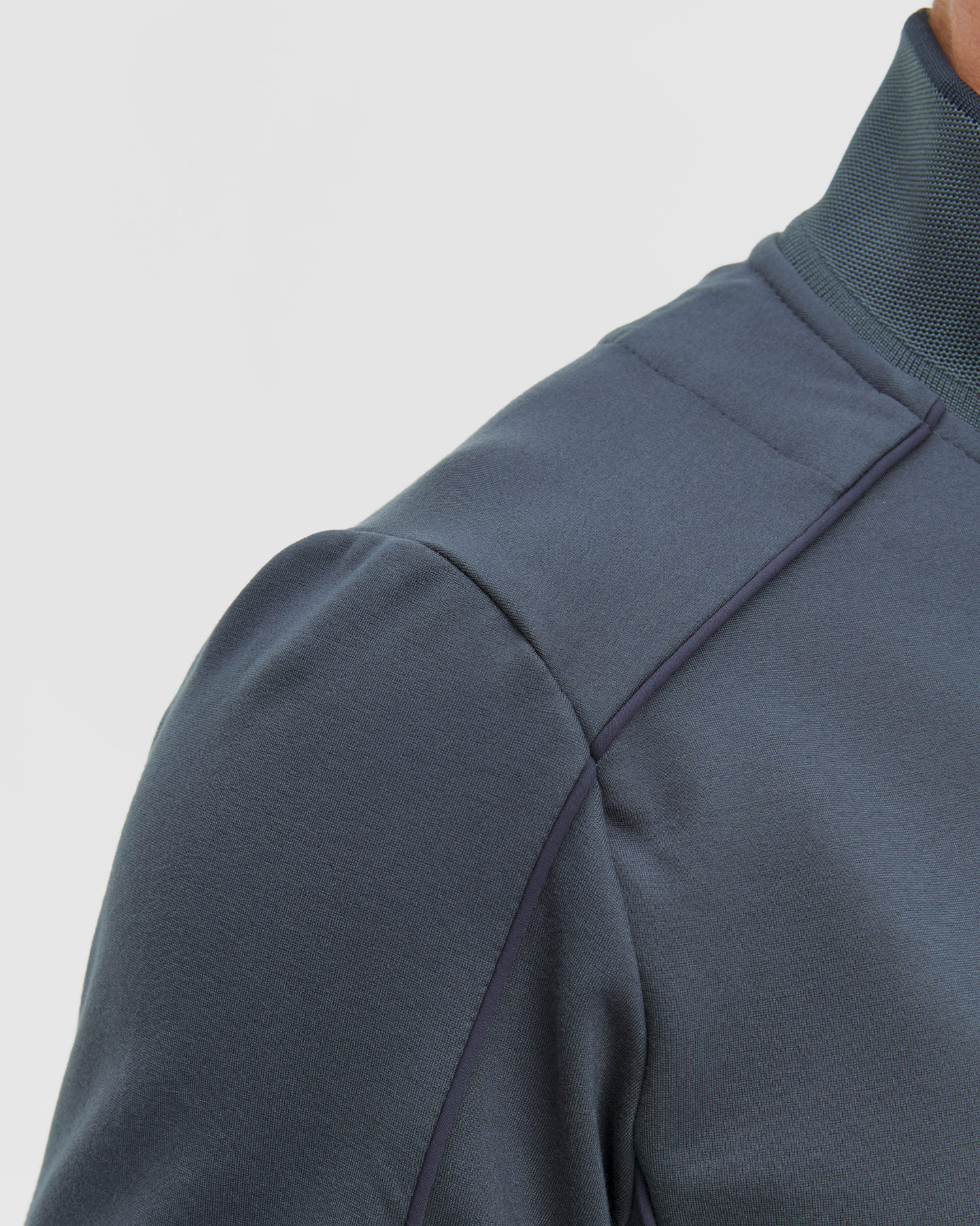 Sweat-shirt bleu et gris pour hommes Aeronautica Militare