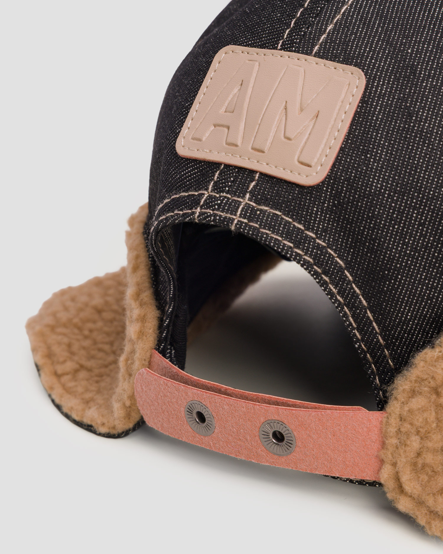 Casquette d'aviateur en coton Aeronautica Militare avec cache-oreilles