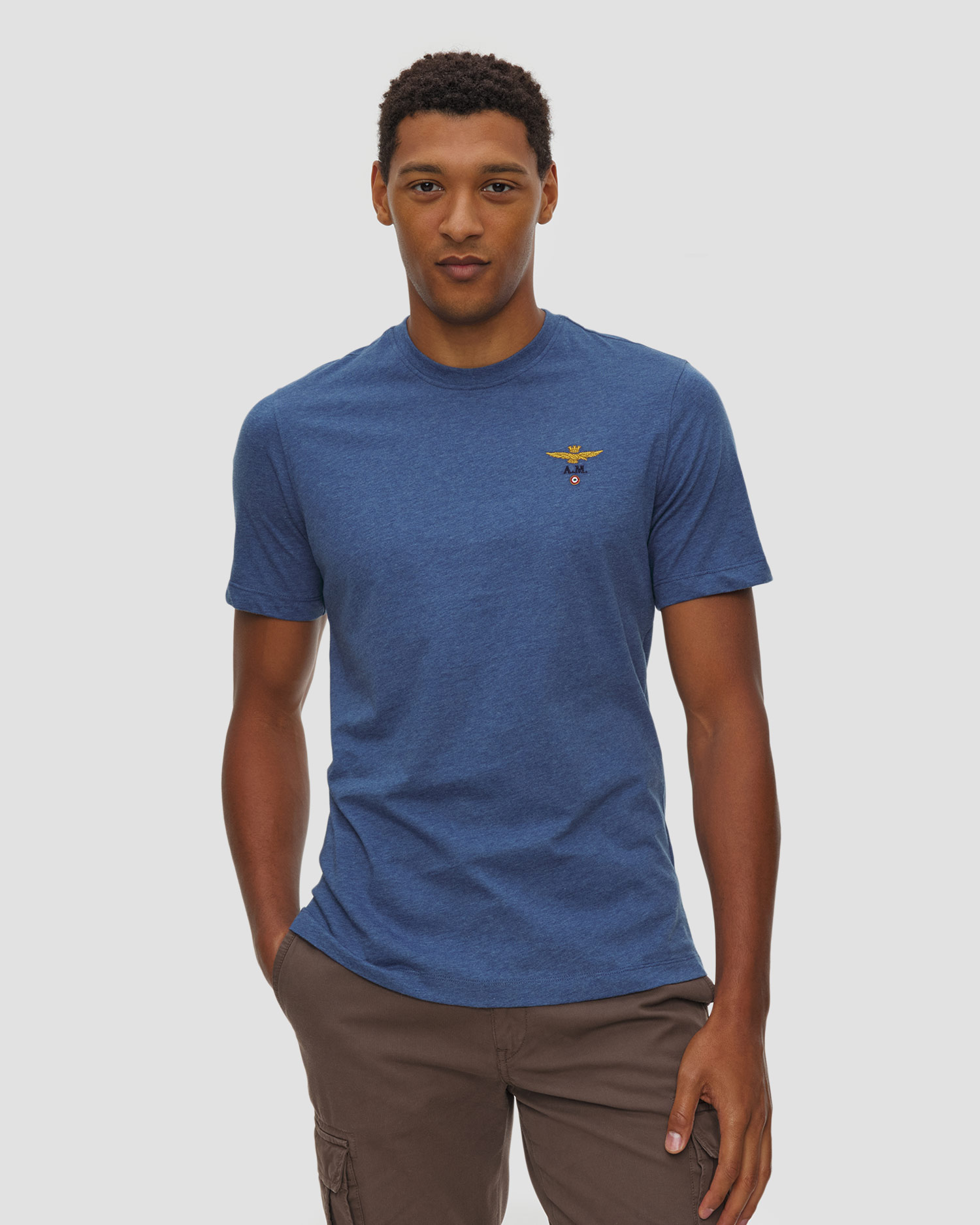 T-shirt avec emblème bleu pour hommes Aeronautica Militare, Couleur: Niebieski