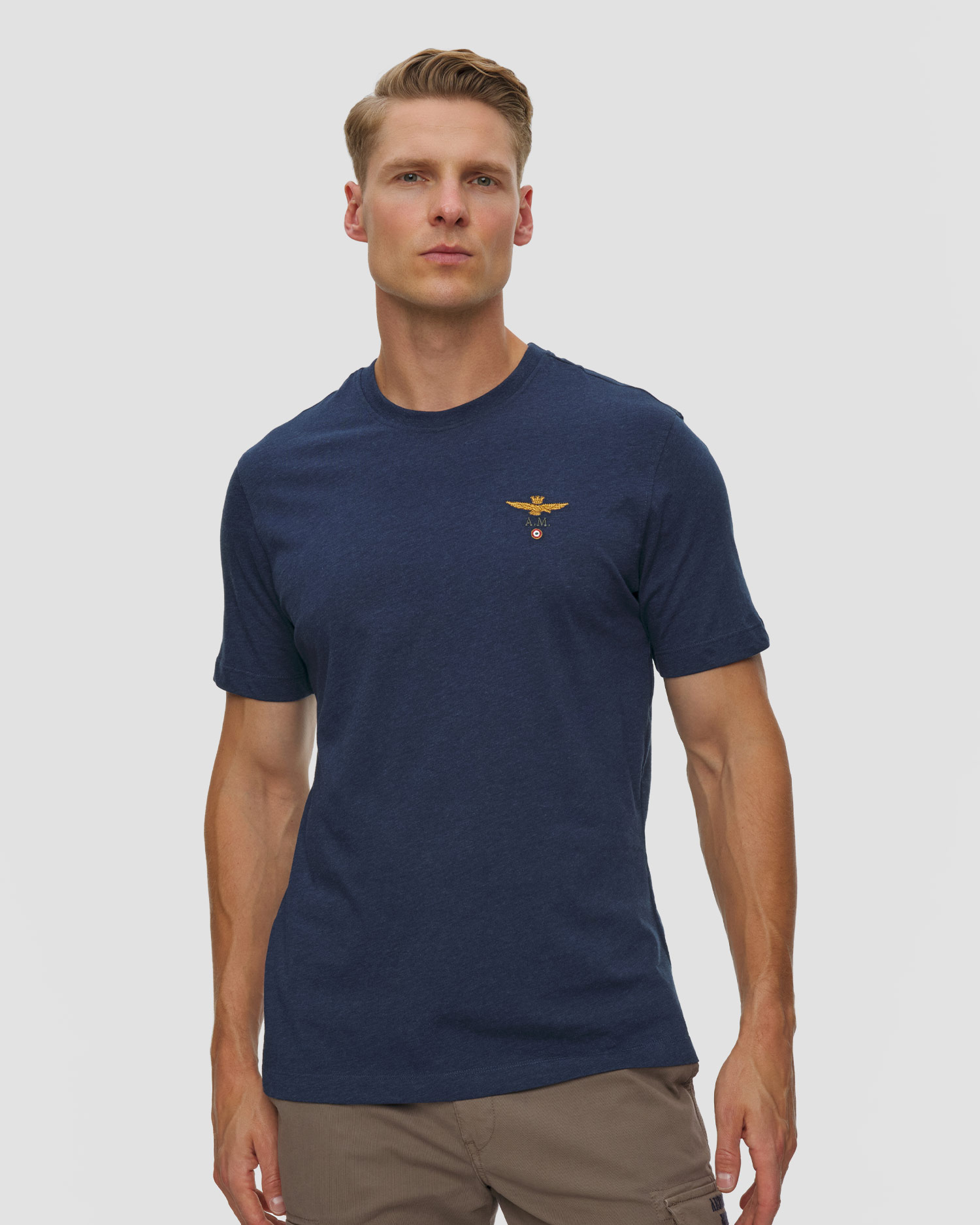T-shirt avec emblème bleu marine pour hommes Aeronautica Militare, Couleur: Granatowy