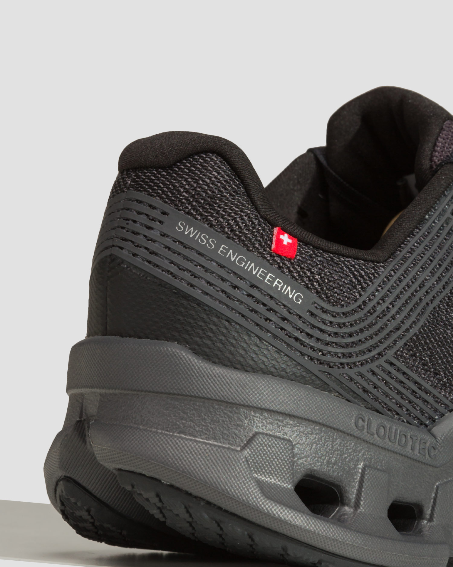 On CLOUDGO Damenschuhe